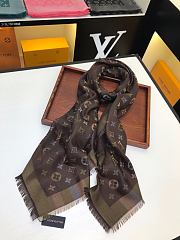 LV Scarf 13 - 4