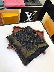 LV Scarf 17 - 1