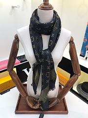 LV Scarf 17 - 6