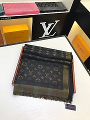 LV Scarf 17 - 5