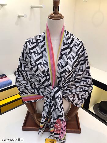 Fendi Scarf 04