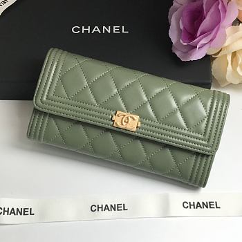 Chanel Long Wallet Olive Green Smooth Leather A80286 Size 19 cm