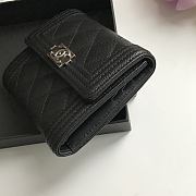 Chanel Boy Black Grain Leather & Silver-tone Metal Wallet A80734 Size 11.5 cm - 4
