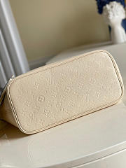 LV NEVERFULL MM Cream M45684 Size 32 cm - 3