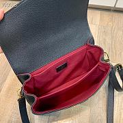 LV Pochette Metis Black/Beige M45773 Size 25 x 19 x 7 cm - 2