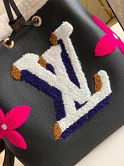 LV Neonoe CALFSKIN TEDDY MM M56963  - 6