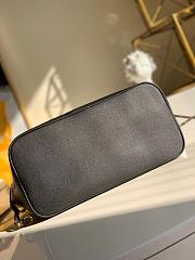 LV NEVERFULL MM Black M56960 Size 32cm - 6