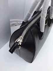 Givenchy Small Antigona Bag In Black BB0511 Size 33 x 28 x 17 cm - 2