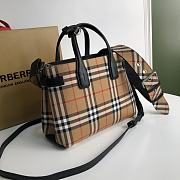 Burberry The Small Banner Vintage Check Black Size 25 x 12 x 19 cm - 6