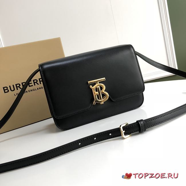 Burberry Small Leather TB Bag Black Size 21 x 16 x 6 cm - 1