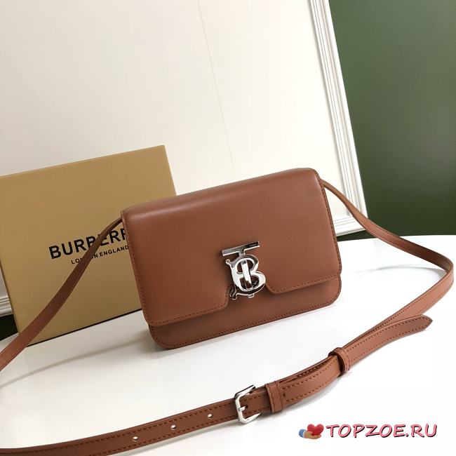 Burberry Small Leather TB Bag Brown Size 21 x 16 x 6 cm - 1