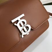 Burberry Small Leather TB Bag Brown Size 21 x 16 x 6 cm - 2