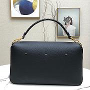 Fendi Large Baguette in Black Grain Leather Size 33 x 18 x 5.5 cm - 5