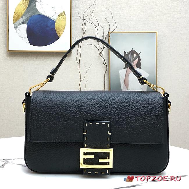 Fendi Baguette in Black Grain Leather 8BR600 Size 26 x 14 x 4 cm - 1
