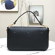 Fendi Baguette in Black Grain Leather 8BR600 Size 26 x 14 x 4 cm - 6