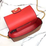 Fendi Mini Baguette in Brown Grain Leather 8BS049 Size 19 x 11.5 x 4 cm - 6
