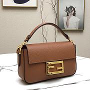 Fendi Mini Baguette in Brown Grain Leather 8BS049 Size 19 x 11.5 x 4 cm - 2