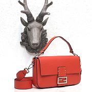Fendi Baguette in Orange Grain Leather 8BR600 Size 26 x 14 x 4 cm - 6