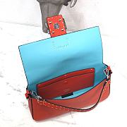 Fendi Baguette in Orange Grain Leather 8BR600 Size 26 x 14 x 4 cm - 5