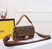 Fendi Baguette Brown 8BR600 Size 26 x 13 x 6 cm - 4