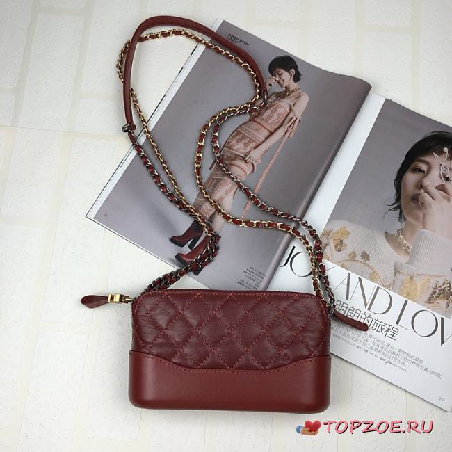 Chanel Gabrielle Clutch Red 18 cm - 1