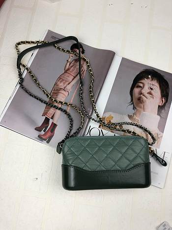 Chanel Gabrielle Clutch Dark Green/Milk Green 18CM