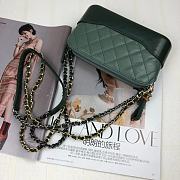 Chanel Gabrielle Clutch Dark Green/Milk Green 18CM - 4
