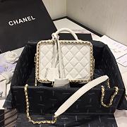 Chanel Small Chain Around CC Filigree Vanity Bag White Size 18 cm - 5