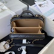 Chanel Vanity Bag Lambskin & Gold-Tone Metal Black 18 cm - 3