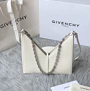 Givenchy Small Cut Out Bag With Chain White Size 27 x 27 x 6 cm - 2