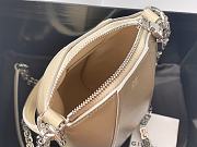Givenchy Mini Antigona Vertical Bag Creme 20 x 10 x 8.5 cm - 5