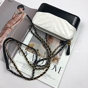 Chanel Gabrielle Clutch White/Black 18cm - 5