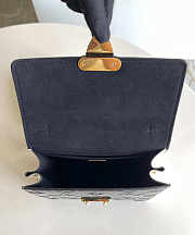 Louis Vuitton Spring Street Black Handbag M90375 Size 17 x 16 x 8.5 cm - 3