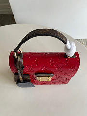 Louis Vuitton Spring Street Red Handbag M90375 Size 17 x 16 x 8.5 cm - 6