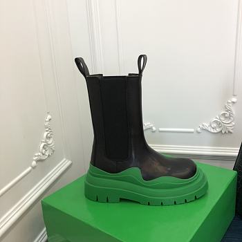 BOTTEGA VENETA Tire Black/Green onion