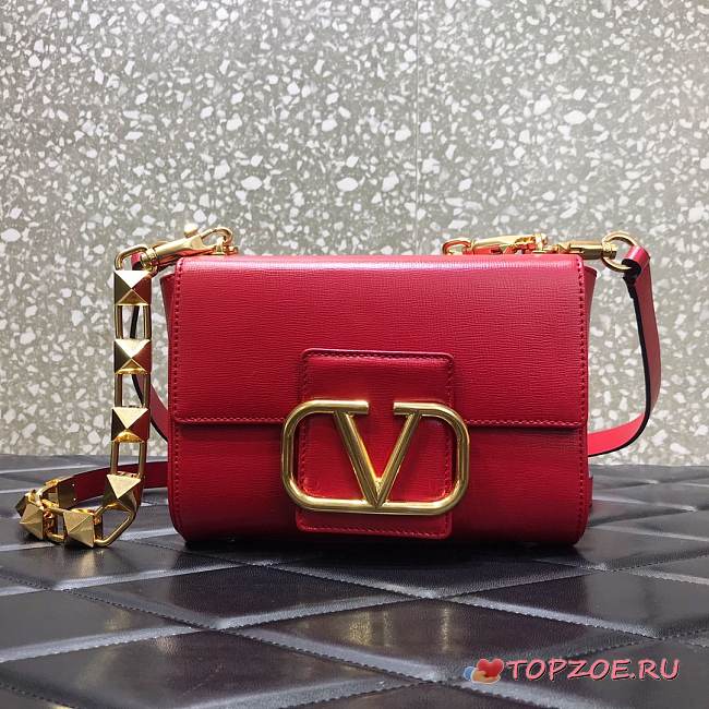 VALENTINO STUD SIGN GRAINY CALFSKIN RED SHOULDER BAG 20CM - 1