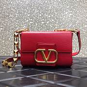 VALENTINO STUD SIGN GRAINY CALFSKIN RED SHOULDER BAG 20CM - 1