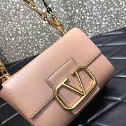 VALENTINO STUD SIGN GRAINY CALFSKIN PINK SHOULDER BAG 20CM - 3