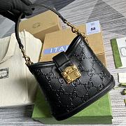 Gucci GG Small shoulder bag Black 25CM - 1