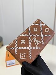 LV ZIPPY WALLET M81141 BROWN 19.5CM - 3