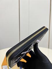 LV ZIPPY WALLET M81141 BLACK 19.5CM - 4