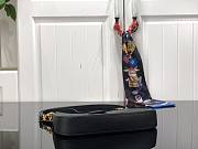 LV EASY POUCH ON STRAP M80349 19cm - 4