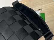 BOTTEGA VENETA CASSETTE BLACK LARGE SIZE30CM - 4