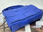BOTTEGA VENETA CASSETTE KLEINBLUE MEDIUM SIZE23CM - 4
