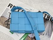 BOTTEGA VENETA CASSETTE BLUE MEDIUM SIZE23CM - 1