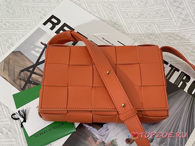BOTTEGA VENETA CASSETTE ORANGE MEDIUM SIZE23CM - 1