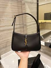 YSL LE 5 À 7 HOBO BAG IN SMOOTH LEATHER BLACK 25CM - 5