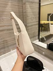 YSL LE 5 À 7 HOBO BAG IN SMOOTH LEATHER CREAM 25CM - 4