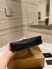 YSL LE 5 À 7 HOBO BAG IN CROCODILE-EMBOSSED SHINY LEATHER BLACK 25CM - 3