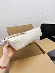 YSL LE 5 À 7 HOBO BAG IN CROCODILE-EMBOSSED SHINY LEATHER WHITE 25CM - 5